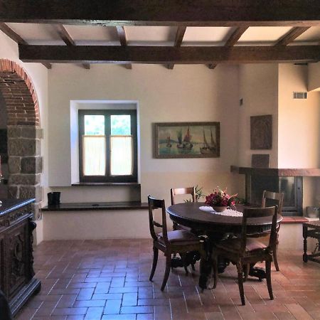Borgo Romena Hotel Пратовекио Екстериор снимка