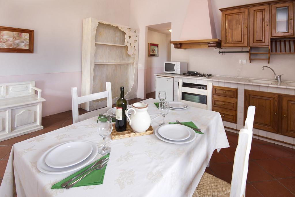 Borgo Romena Hotel Пратовекио Стая снимка